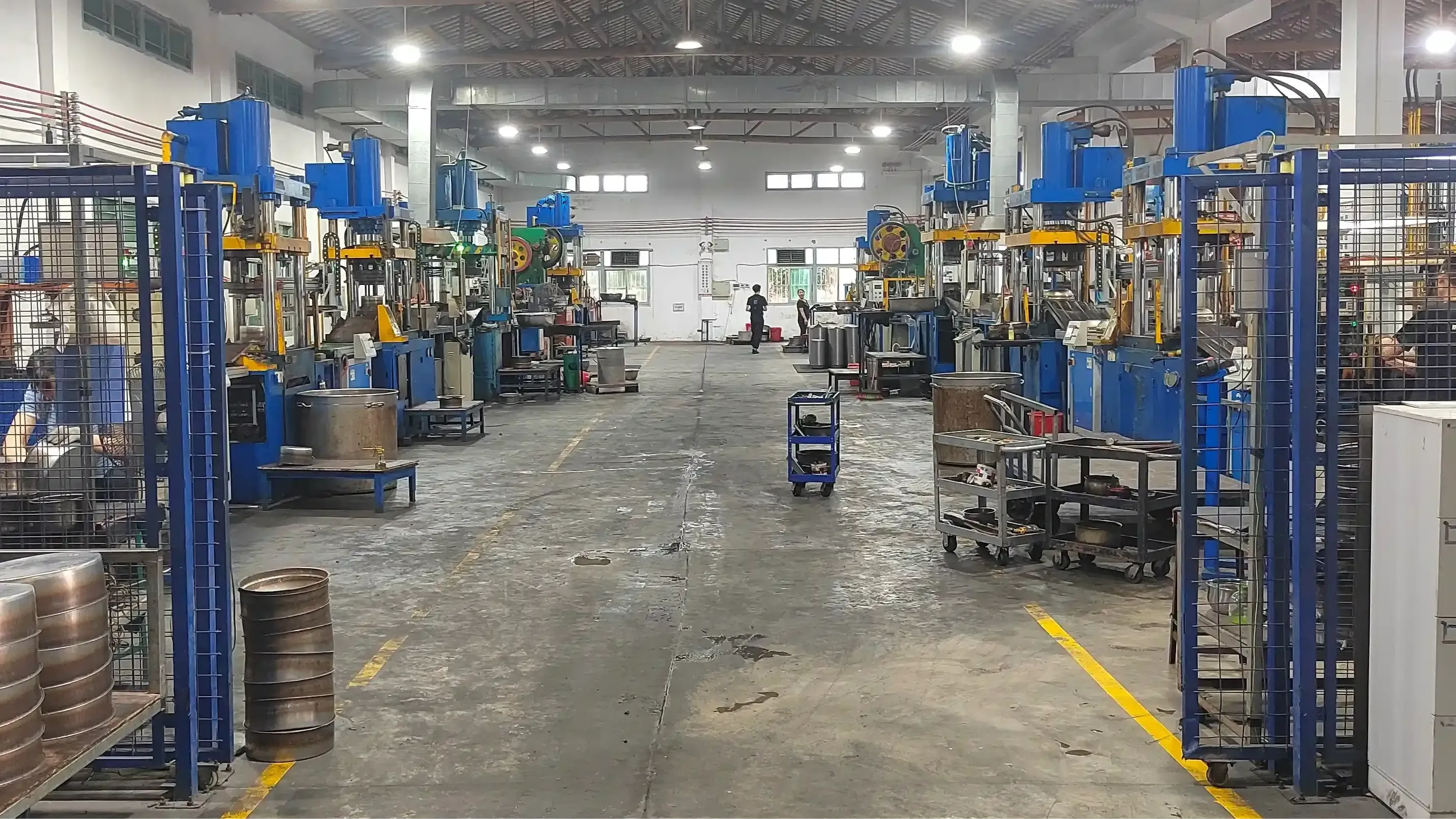 Cookware-Manufacturer-Cookware-Factory-16-9